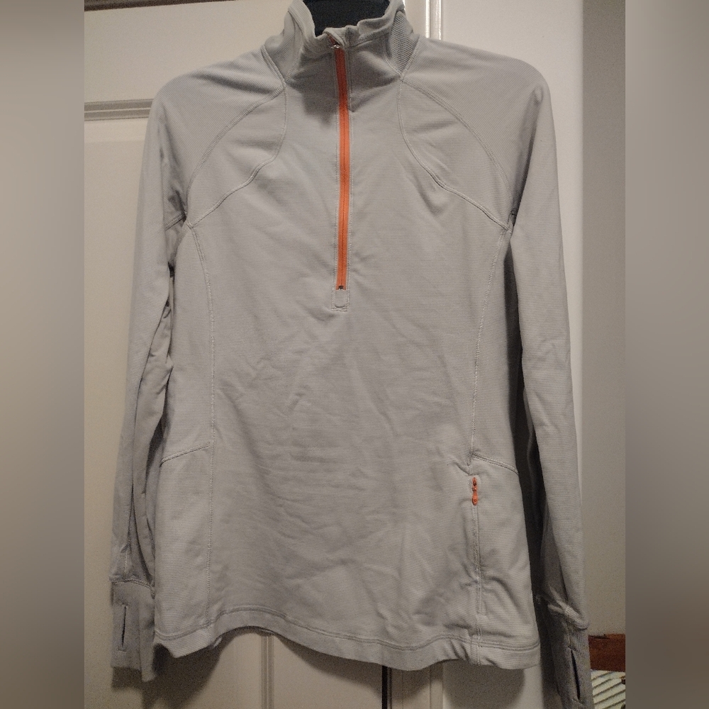 Lululemon Athletica Beige Top - Picture 2 of 7